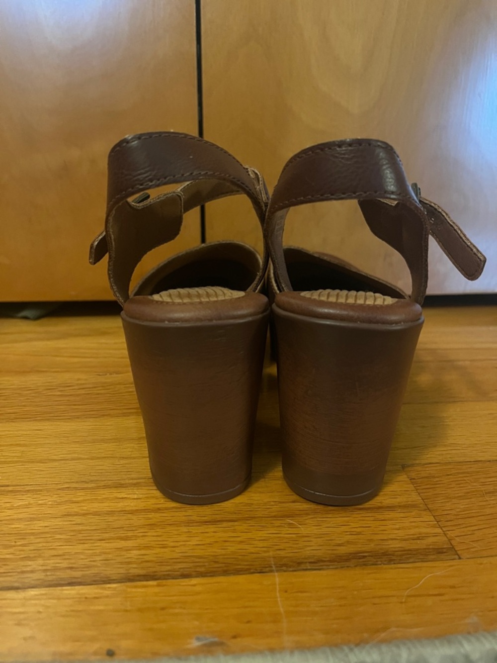 B.O.C. Brown Mary Jane Platform Heels with Ankle Strap - Picture 4 of 4